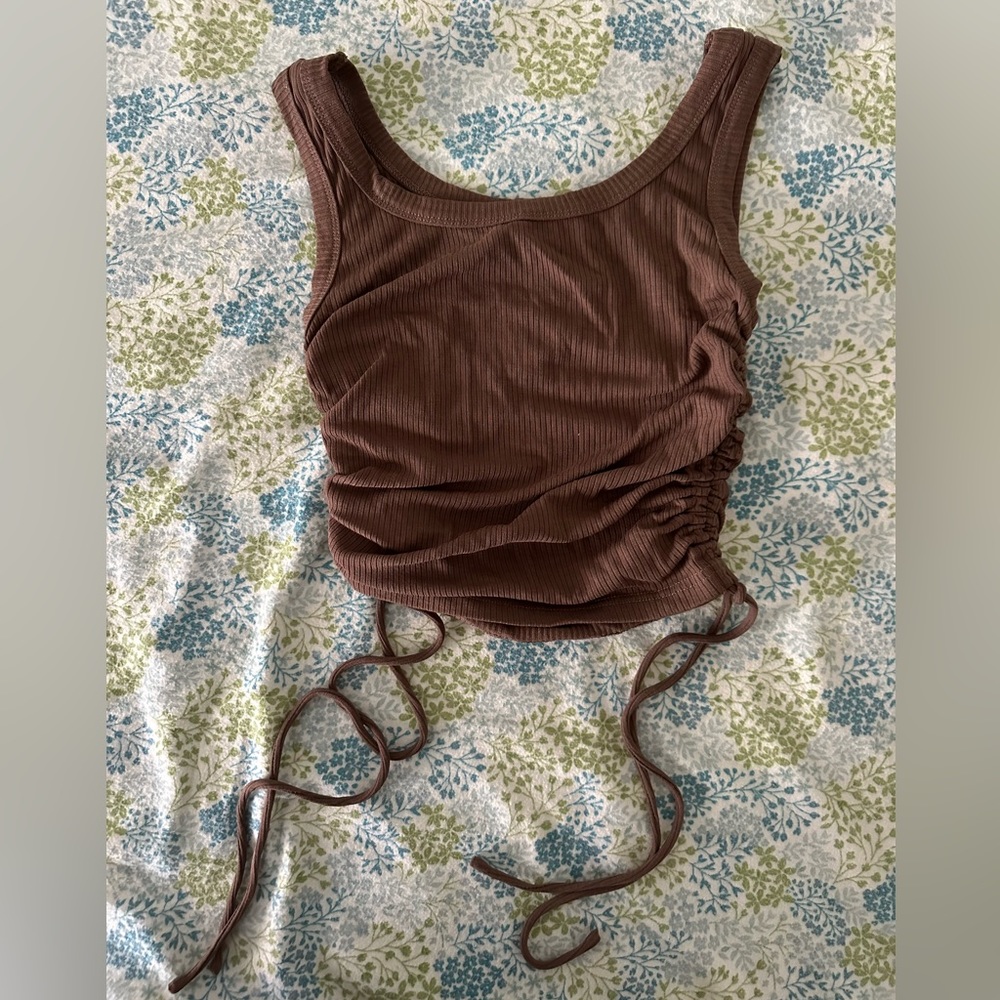 Stretchy brown cinch top